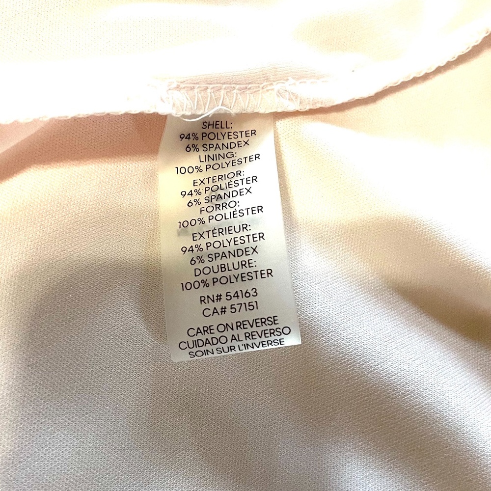 Dress - Picture 9 of 9